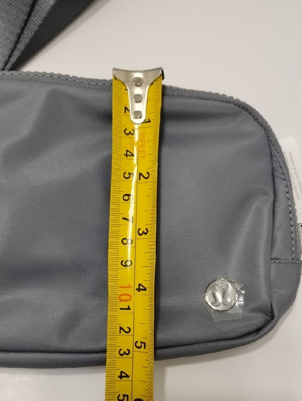 lululemon athletica Small Crossbody Pouch in Gray - Picture 7 of 8